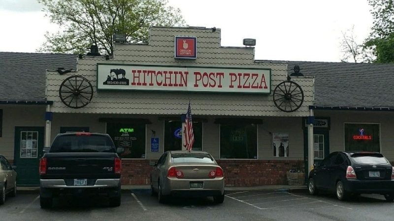 hitchin-post-pizza-estacada hitchin-post-pizza-estacada